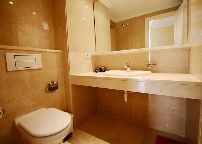 Apartamento Ático espectacular con piscina privada en primera línea de playa