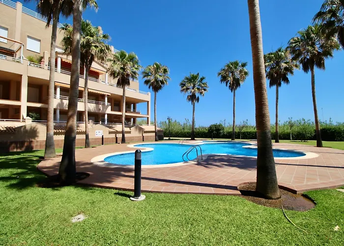 Ático espectacular con piscina privada en primera línea de playa Apartamento Dénia