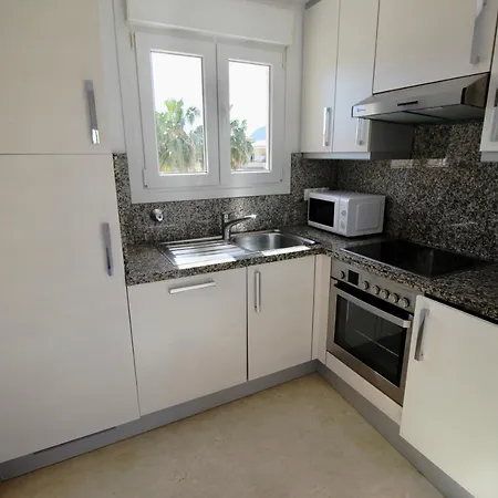Apartamento ático Espectacular Con Piscina Privada En Primera Línea De Playa *